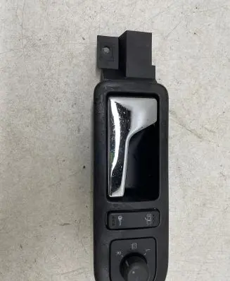 Volkswagen New Beetle Front door interior handle 1C1837113E