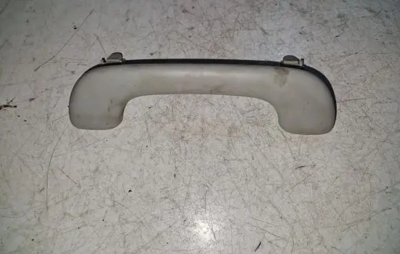 Nissan Qashqai Front interior roof grab handle 8200000099