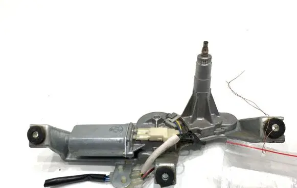 Subaru Forester SG Rear window wiper motor 