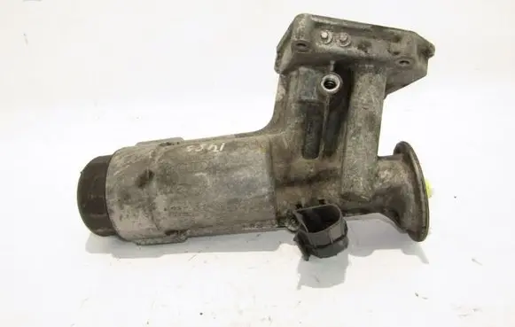 Skoda Octavia Mk1 (1U) Oil filter mounting bracket 038115380G