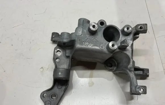 Generator/alternator bracket