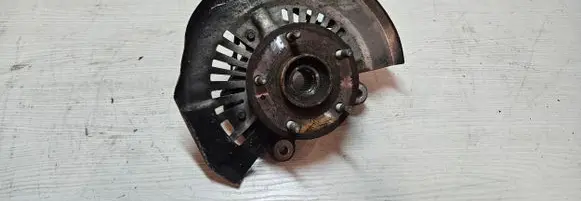 Chrysler Pacifica Front wheel hub 68189018AB 78030 08917