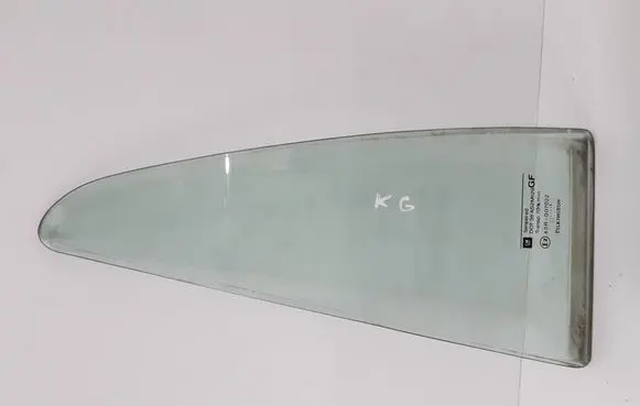 Opel Astra G Rear vent window glass 