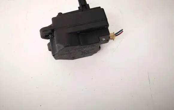 Volvo S60 Air flap motor/actuator 30676510