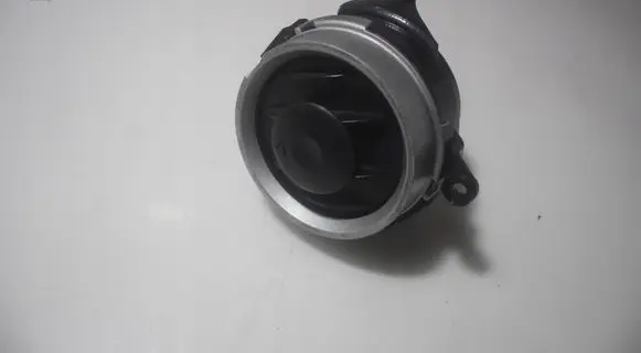 Ford Fiesta Dashboard side air vent grill/cover trim