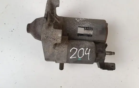 Peugeot 208 Starter motor 9671530880