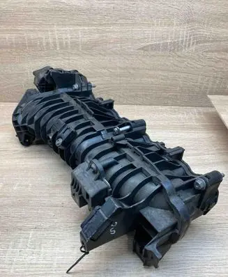 BMW 1 F20 F21 Intake manifold 8506410 8570087 7807991