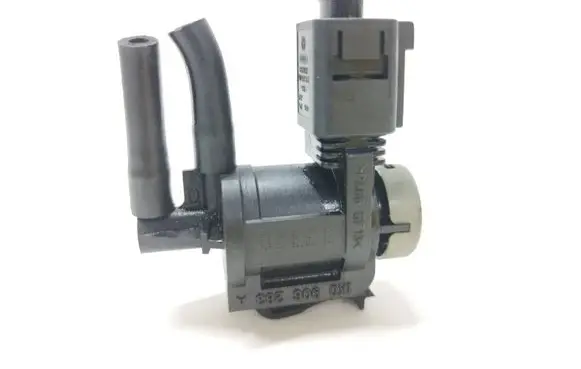 Volkswagen Tiguan Turbo solenoid valve 1K0906283A