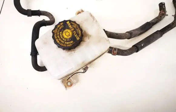 Power steering fluid tank/reservoir