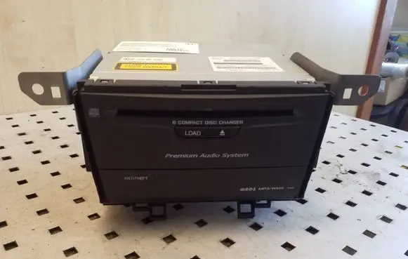 Honda Accord CD/DVD changer 39100TL0G500