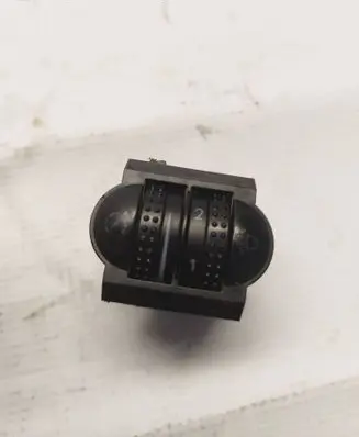 Volkswagen PASSAT B5 Headlight level height control switch 3B0941333C