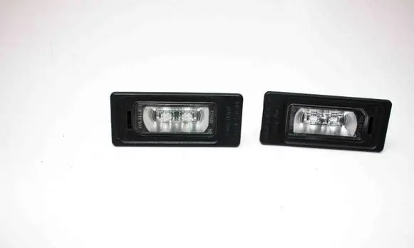 Audi Q3 8U Number plate light 4G0943021