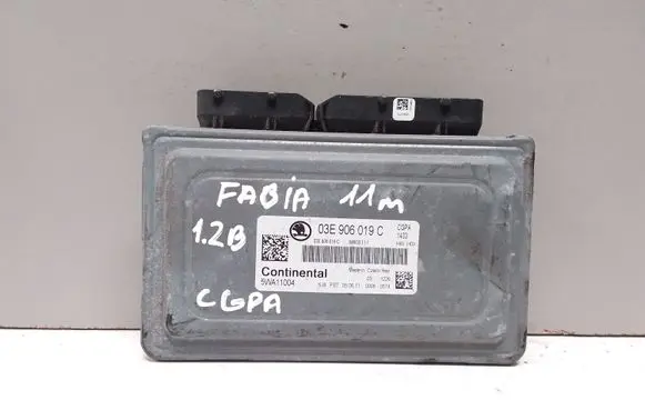 Skoda Fabia Mk2 (5J) Engine control unit/module 03E906019C 5WA11004