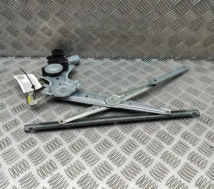 Toyota Camry VIII XV70 Front door window regulator with motor 8571033240 0620205180