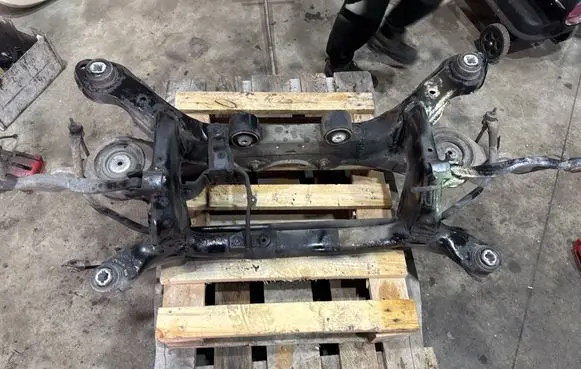 Volvo XC60 Rear subframe 1745298 31329931