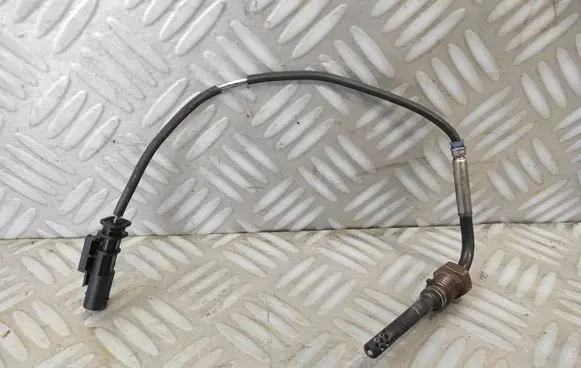 Fiat Doblo Exhaust gas temperature sensor 55270986