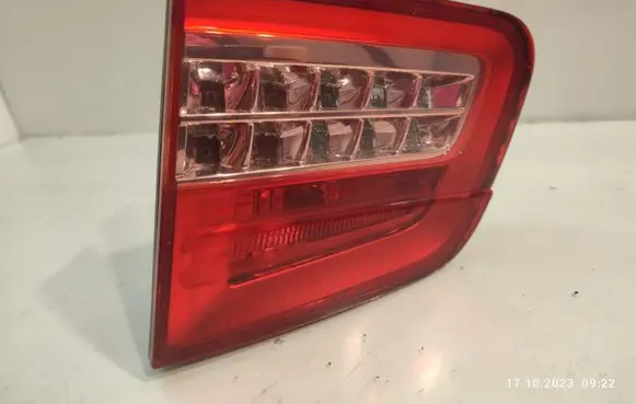 Citroen C5 Tailgate rear/tail lights 9687582980