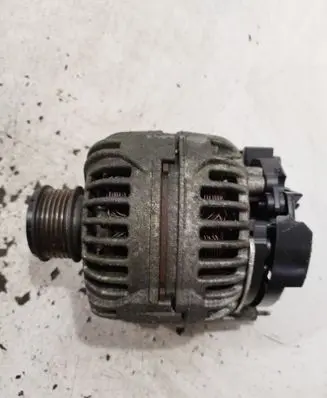 Skoda Octavia Mk2 (1Z) Generator/alternator F00M144197
