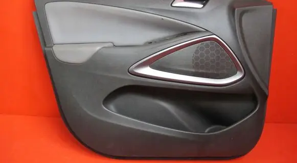 Opel Crossland X Front door card panel trim