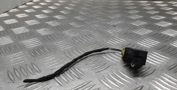 Mercedes-Benz E W212 Airbag deployment crash/impact sensor A2128204926