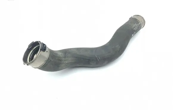 Infiniti Q30 Intercooler hose/pipe
