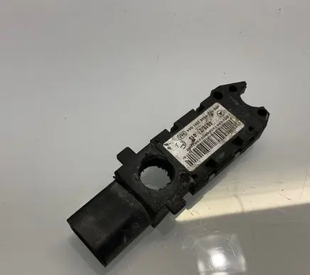Mercedes-Benz E W211 Airbag deployment crash/impact sensor 0028201326 A0028201326