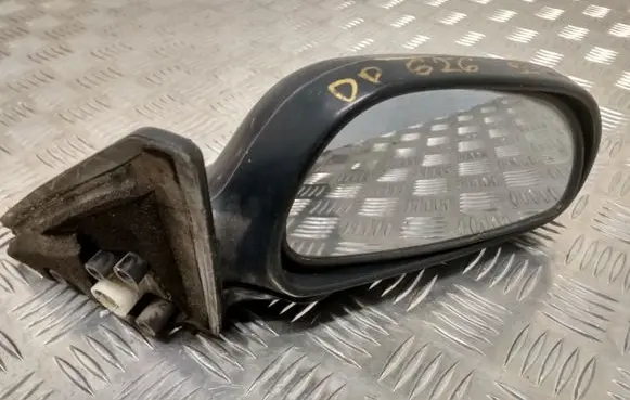 Mazda 626 Manual wing mirror 010519