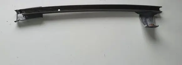 Mitsubishi Outlander Rear door windshield rail 