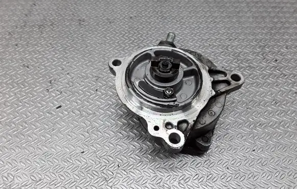 Subaru Legacy Vacuum pump