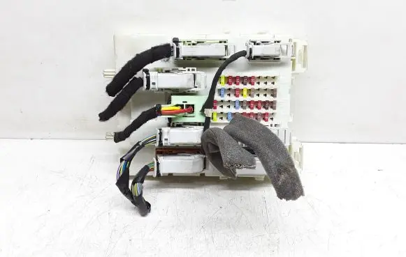 Volvo V40 Fuse module 31394135