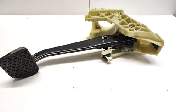 BMW X5 F15 Brake pedal 6791901
