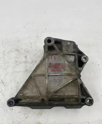 Volkswagen Transporter - Caravelle T5 Generator/alternator bracket 070903143C
