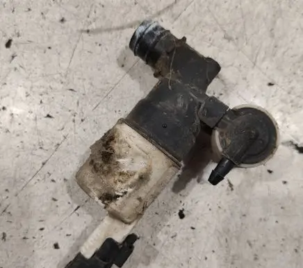 Citroen C8 Windscreen/windshield washer pump 9632984980
