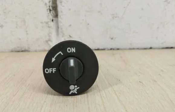 Renault Scenic II - Grand scenic II Passenger airbag on/off switch 681995427R 8200169589D 681915437B