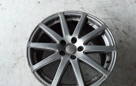 Audi TT TTS Mk2 R18 alloy rim 8J0601025