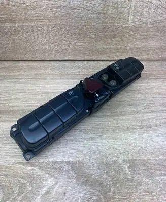 Mercedes-Benz C W203 Hazard light switch 2038203710