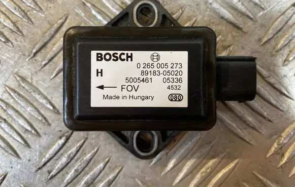 Toyota Avensis T250 ESP acceleration yaw rate sensor 0265005273 5005461