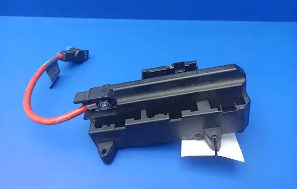 BMW 7 E65 E66 Fuse module 6900583 10688710 6113690058301