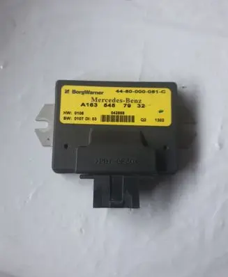 Mercedes-Benz ML W163 Transfer box differential control unit A1635457932