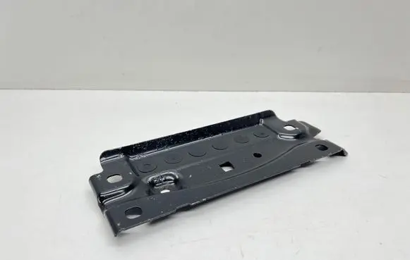 Audi A5 Muffler mount bracket/holder 8W0803183C 8W0803183