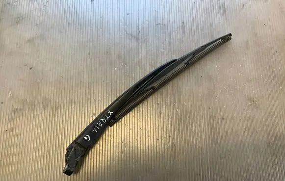 Nissan X-Trail T31 Rear wiper blade 06321 39852
