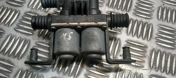 BMW X5 E53 Coolant heater control valve 6906652