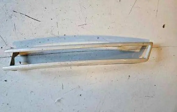 Under headlight/headlamp trim