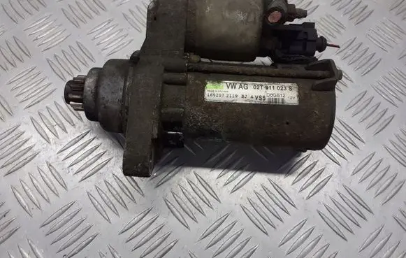 Skoda Fabia Mk1 (6Y) Starter motor 02T911023