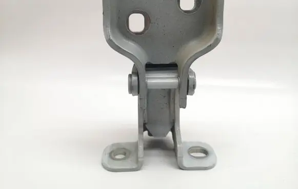 Renault Trafic III (X82) Front door upper hinge 804005400R