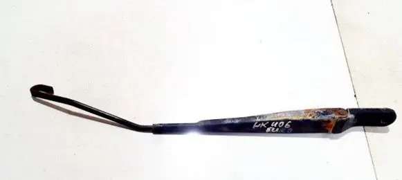 Peugeot 406 Front wiper blade arm