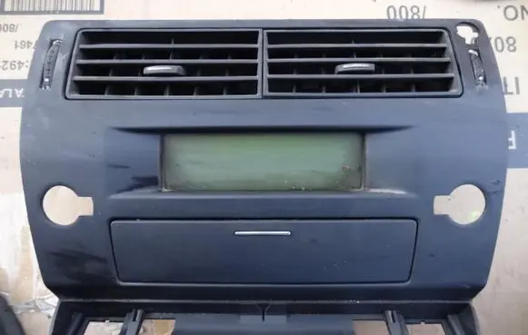 Citroen C4 Grand Picasso Dash center air vent grill 9646338277