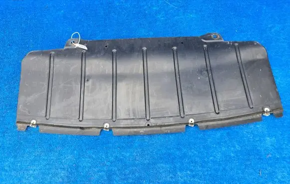 BMW i3 Engine splash shield/under tray 7255131