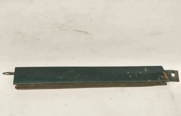 Under headlight/headlamp trim