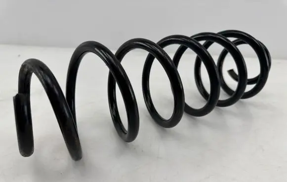 Toyota Yaris Cross Rear coil spring